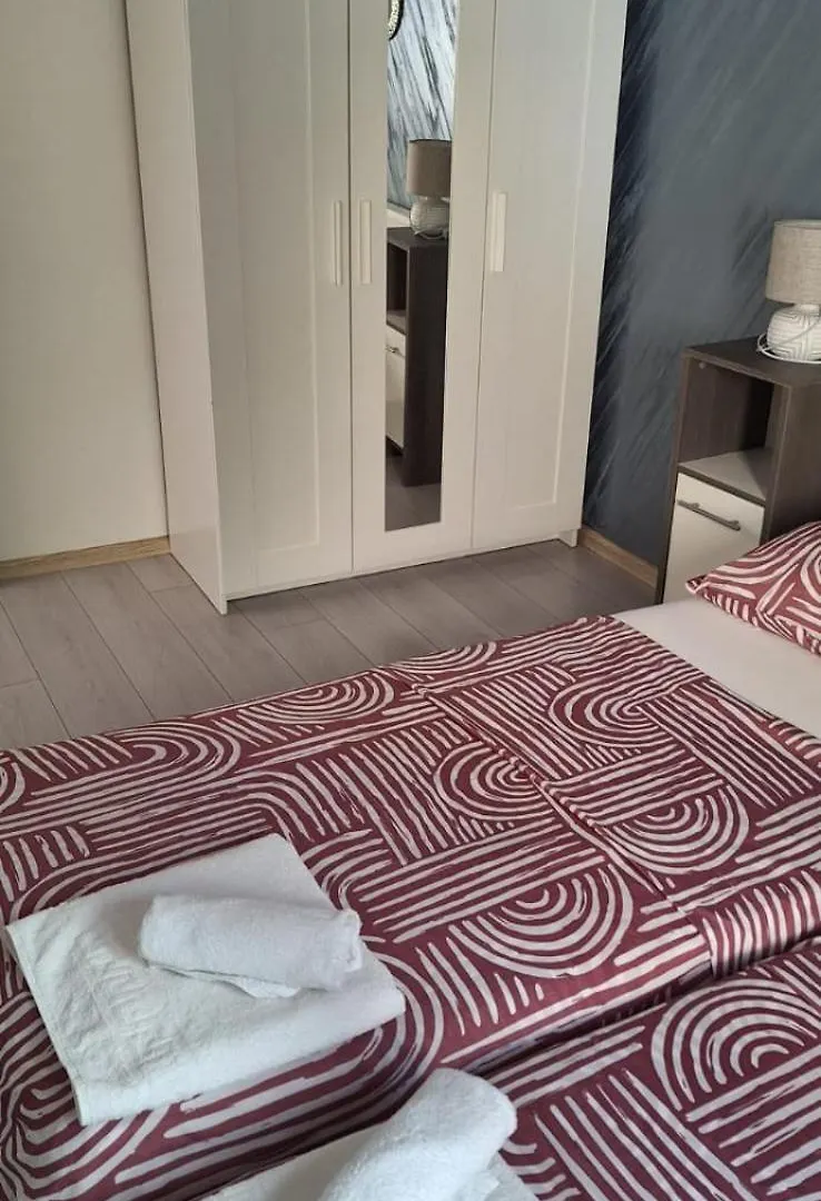 Zale Apartmani Zadar 0*,
